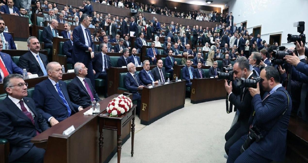 AKP’li vekiller ‘bürokrat duvarı’na çarptı! Şikayetler tavan yaptı…