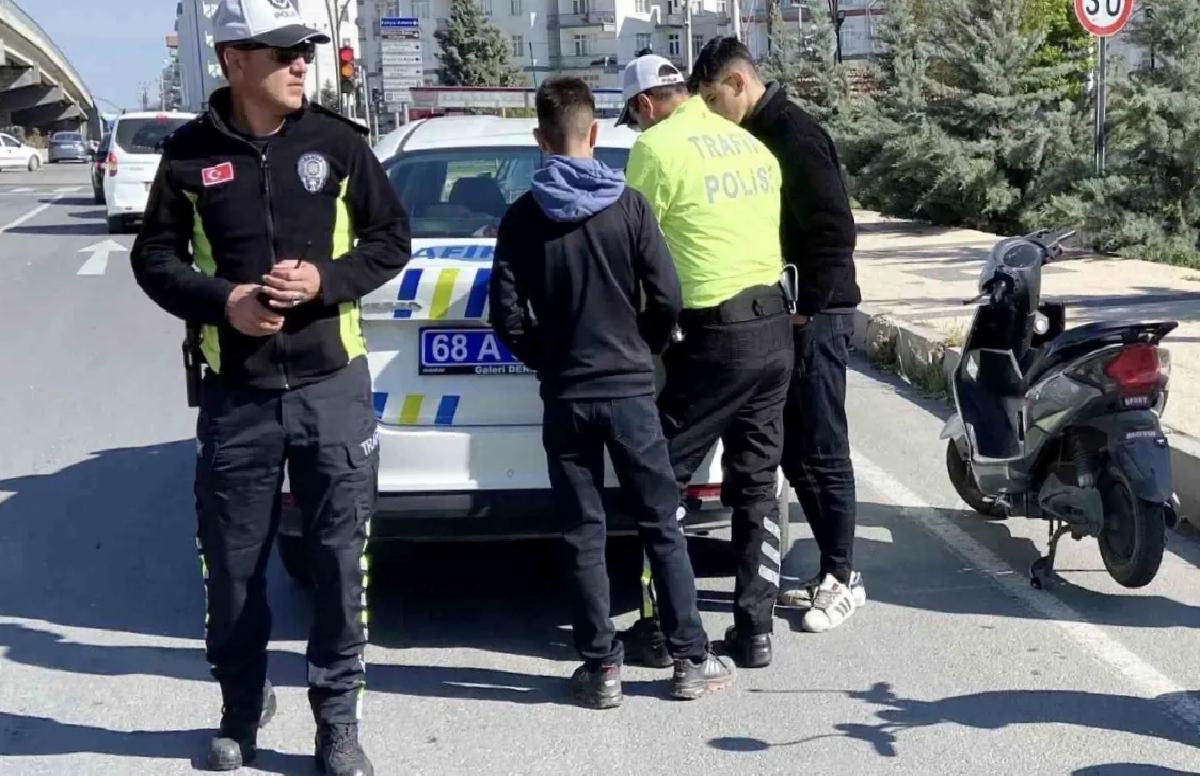 Aksaray’da Ehliyetsiz Motosiklet Süsleyeni 54 Bin Lira Ceza