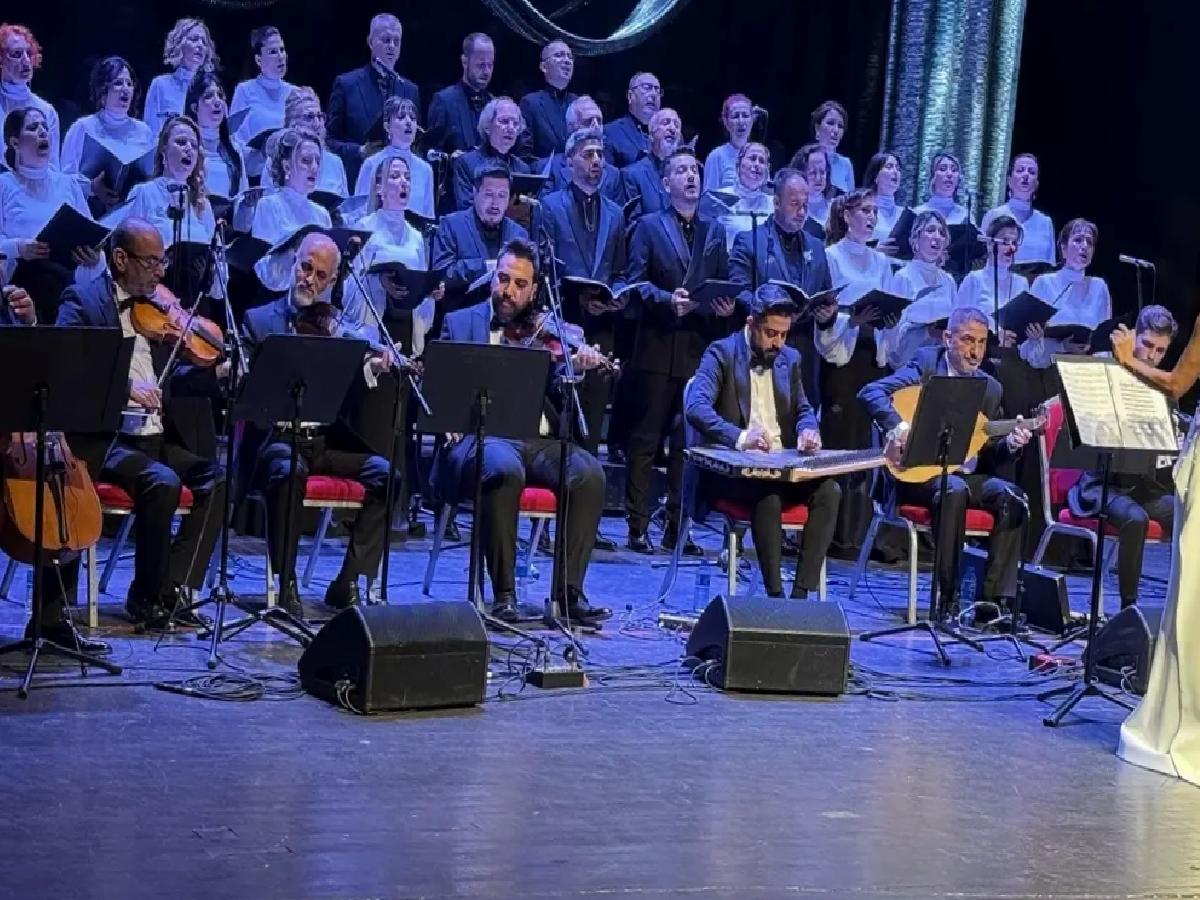 Alaeddin Yavaşca Anısına Konser