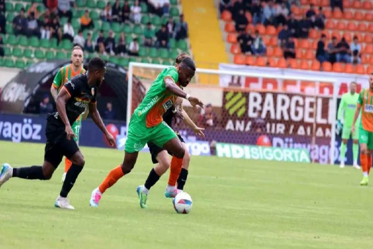 Alanyaspor, Kayserispor’u İlk Yarıda Geçti