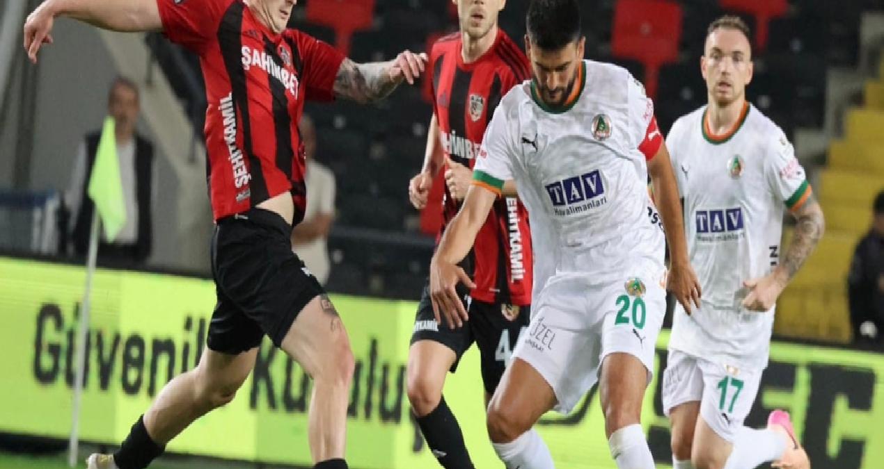 Alanyaspor’dan kritik zafer