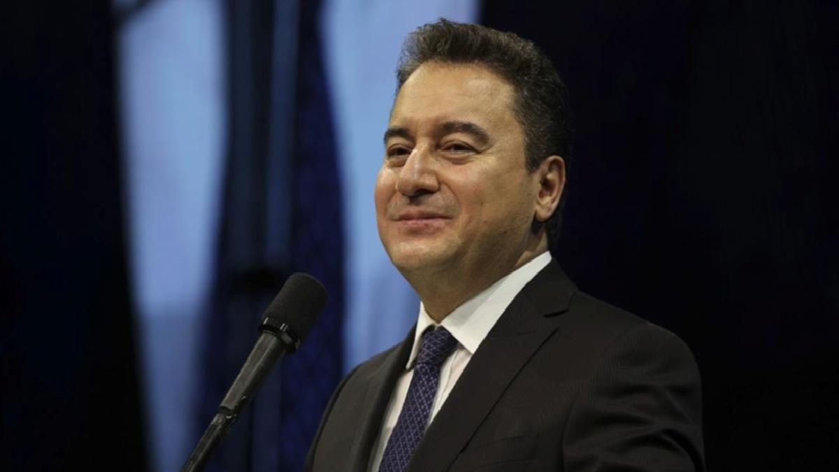 Ali Babacan: CHP’ye yapılan her şeye usulen karşıyız
