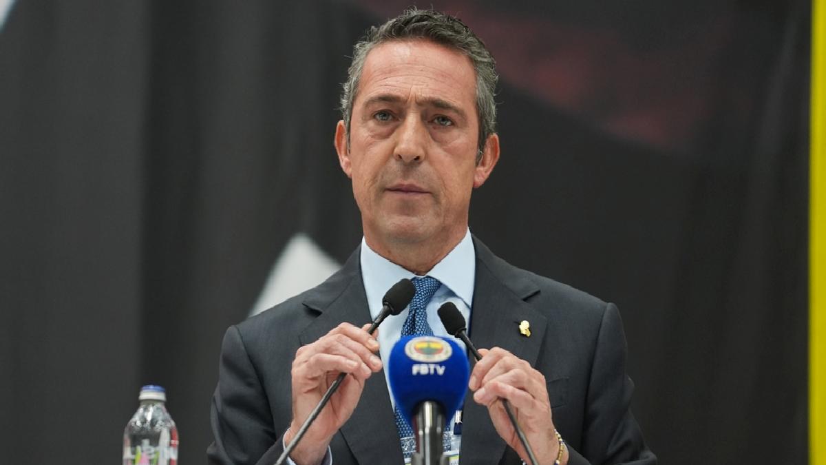 Ali Koç, canlı yayında açıklamalar yapıyor