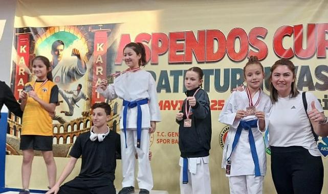 Aliağalı Karateciler Aspendos Cup Karate Turnavası’nda