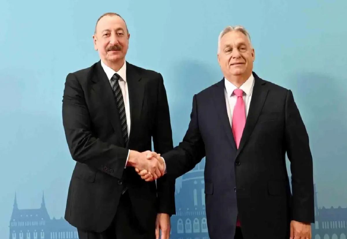 Aliyev Budapeşte’de TDT Zirvesi’nde