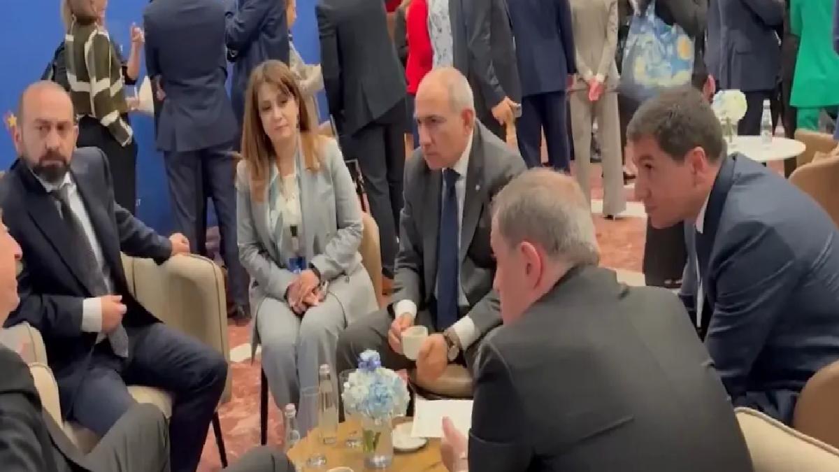 Aliyev ve Paşinyan Tiran’da Görüştü