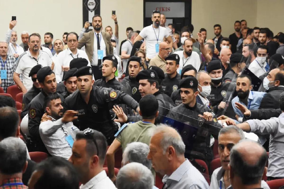 Altay’da Genel Kurul ve İbra Tartışmaları