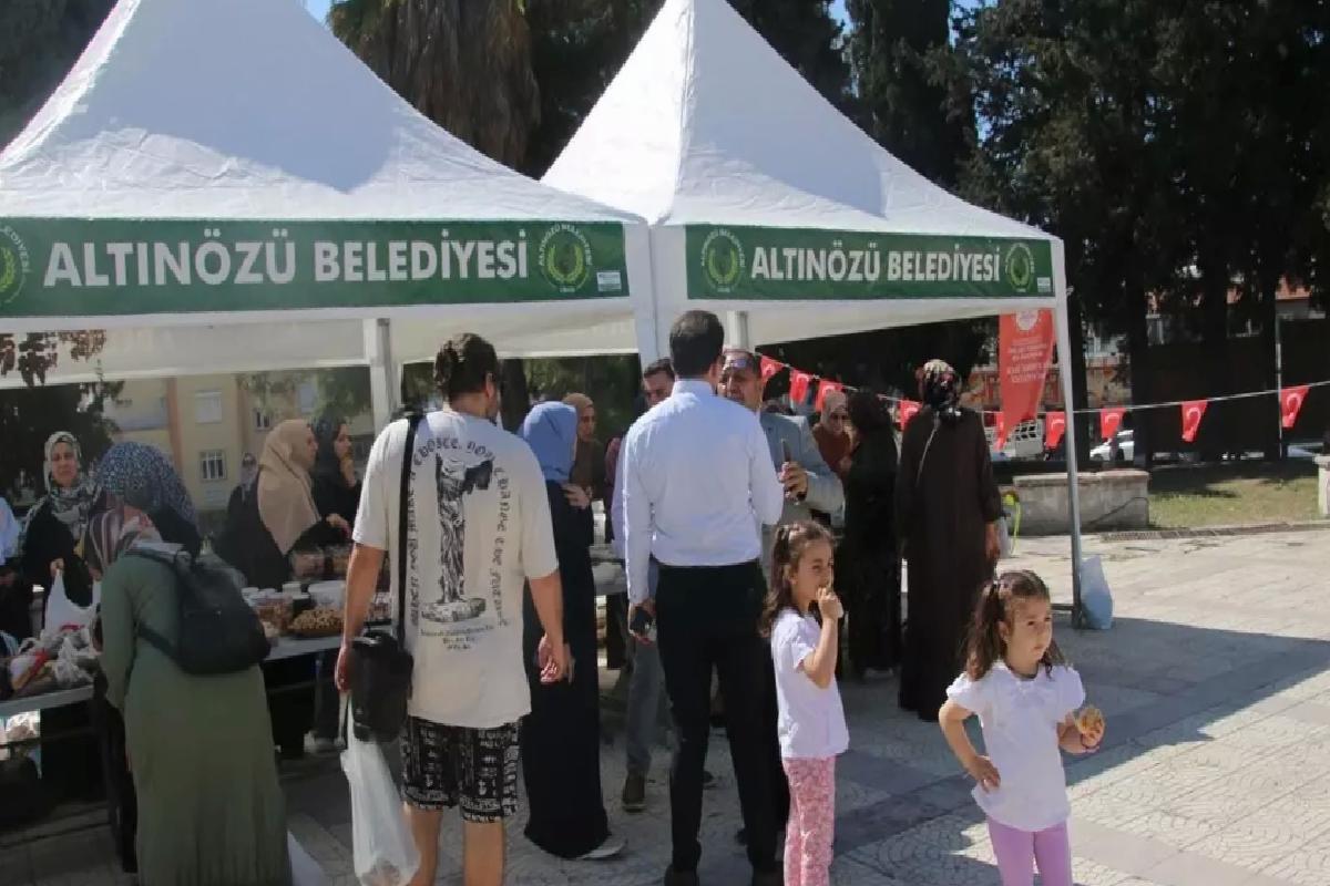Altınözü’nde Kermes Geliri Depremzedelere