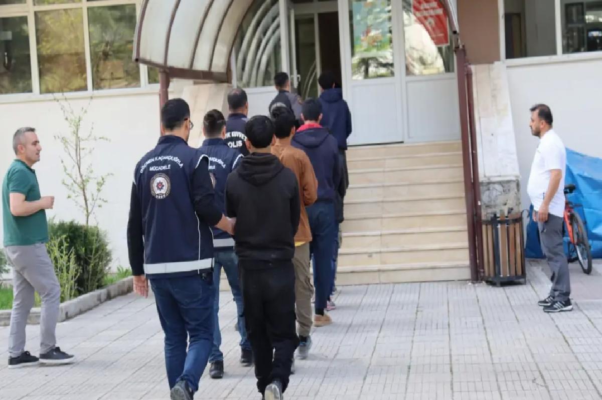 Amasya’da 6 Kaçak Göçmen Yakalandı