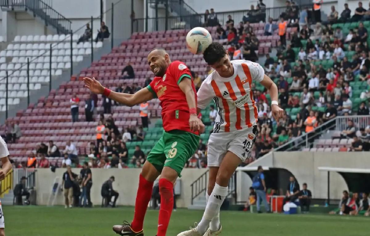 Amed Sportif 4-0’la Adanaspor’u Geçti