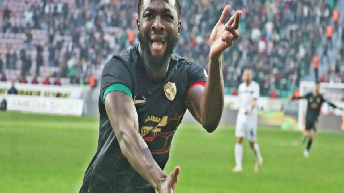 Amed Sportif Faaliyetler, Charly Keita ile yolları ayırdı