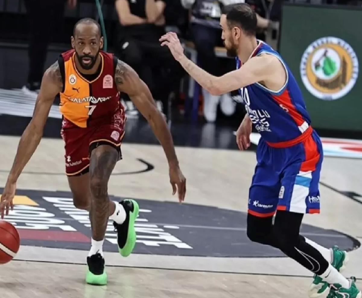 Anadolu Efes, Galatasaray’ı Farkla Geçti