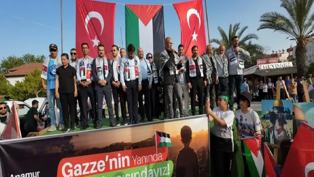 Anamur’da Filistin’e Destek Yürüyüşü