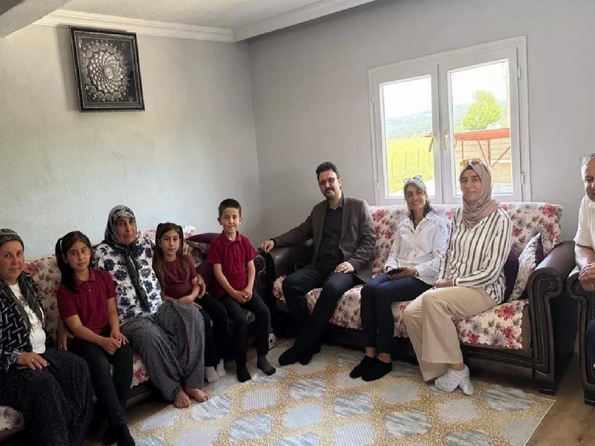 Anneler Günü Kutlaması