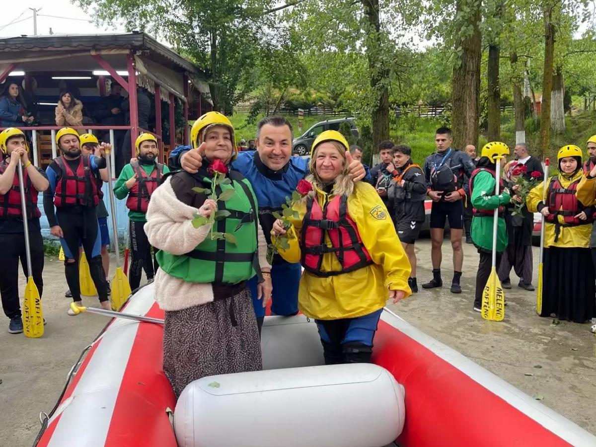 Annelere Rafting Sürprizi