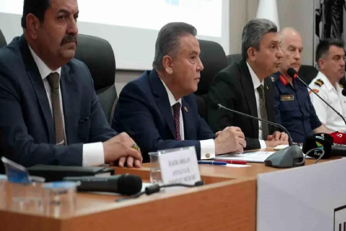 Antalya’da 4. raylı sistem yolda, havalimanında slot rekoru kırılıyor