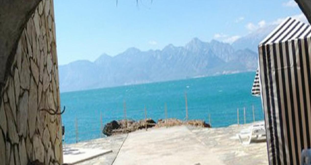 Antalya’da beş yıldızlı otelde skandal! Gizli tünel yapmışlar
