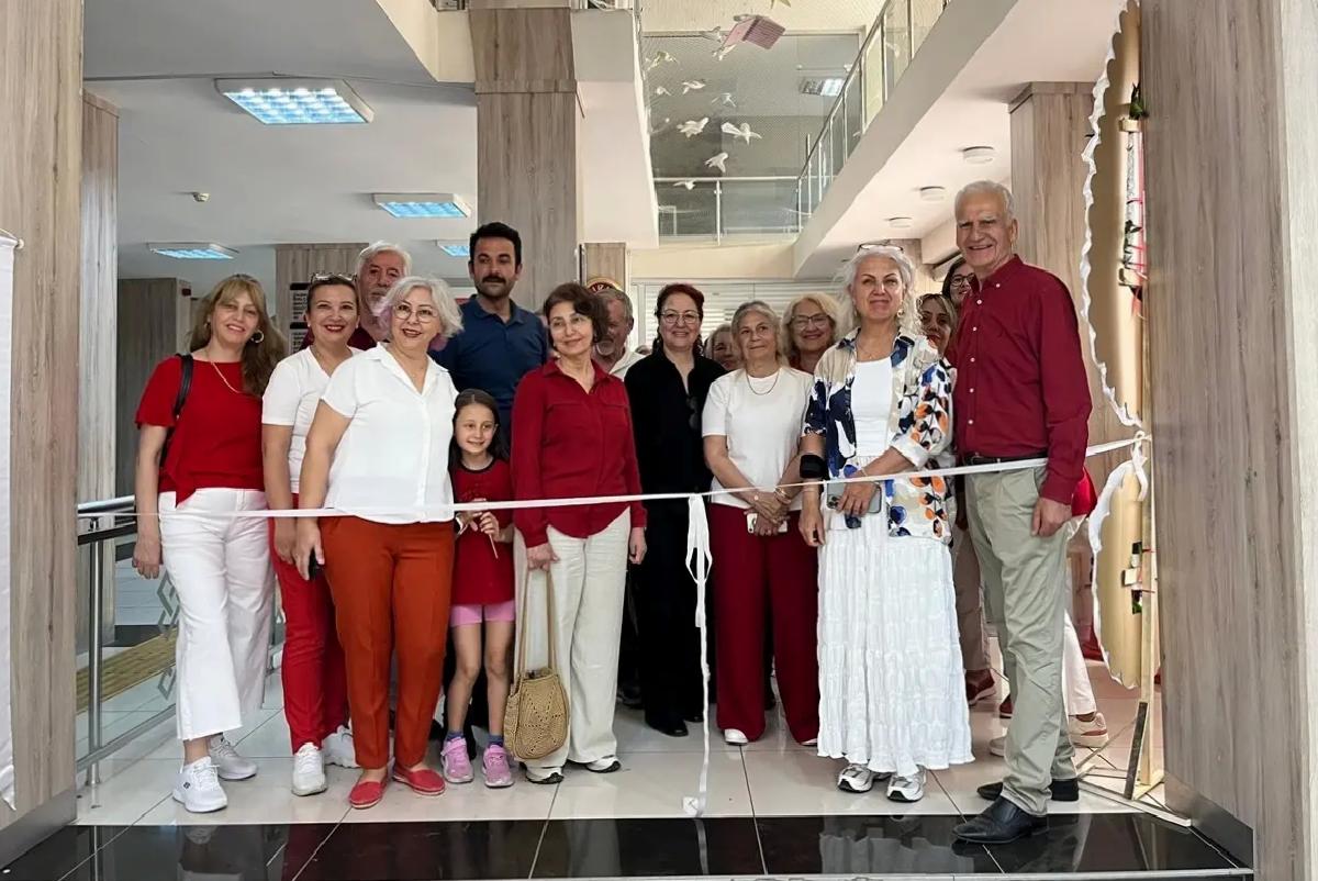 Antalya’da Gençlik Temalı Resim Sergisi