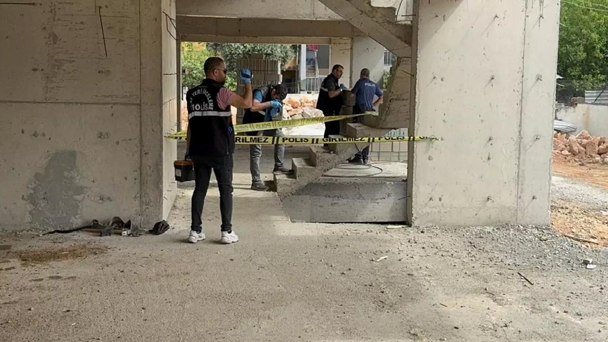 Antalya’da İnşaat İşçisi Düştü, Hayatını Kaybetti