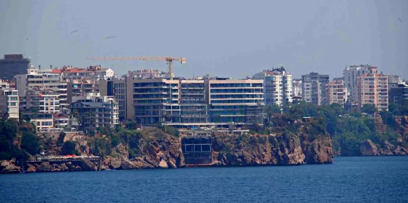 Antalya’daki Gizli Tüneller Hakkında Vali Şahin Açıklamalarda Bulundu