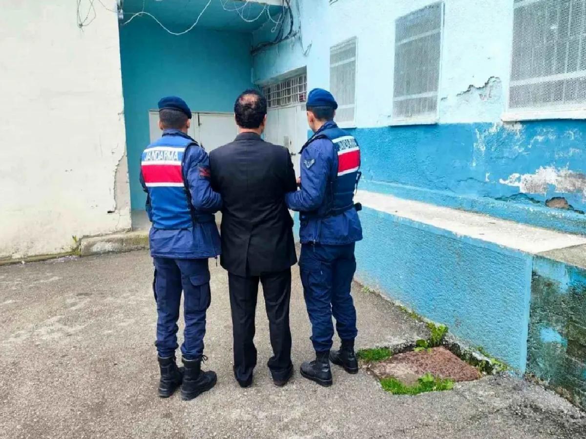 Aranan Şahıs JASAT Tarafından Yakalandı