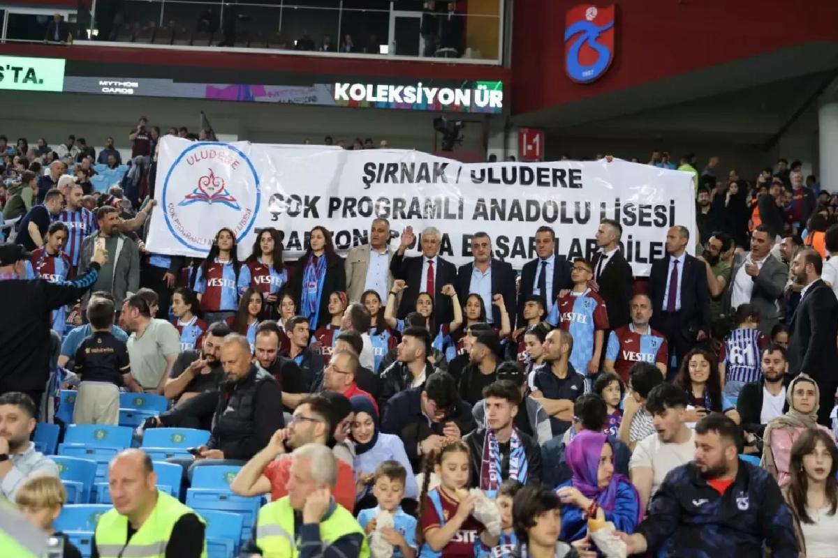 Arif Çetin’den Trabzonspor’a Kitap Hediye