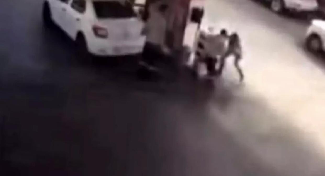 Arnavutköy’de Bıçaklı Saldırı