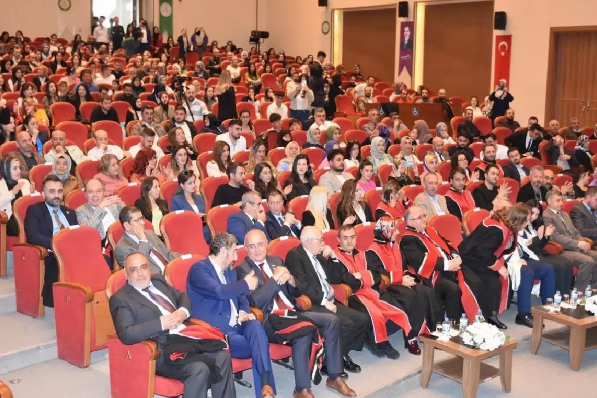 Artvin Çoruh Üniversitesi Mezuniyet Töreni