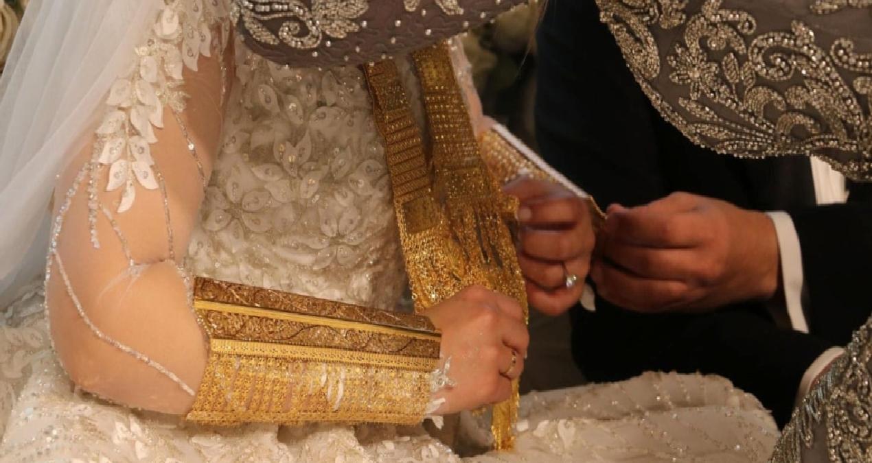 Aşiretler de nasibini aldı! Düğünlerde imitasyon takı takmaya başladılar