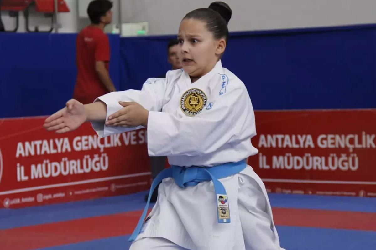 Aspendos Cup Karate Turnuvası Antalya’da Başladı