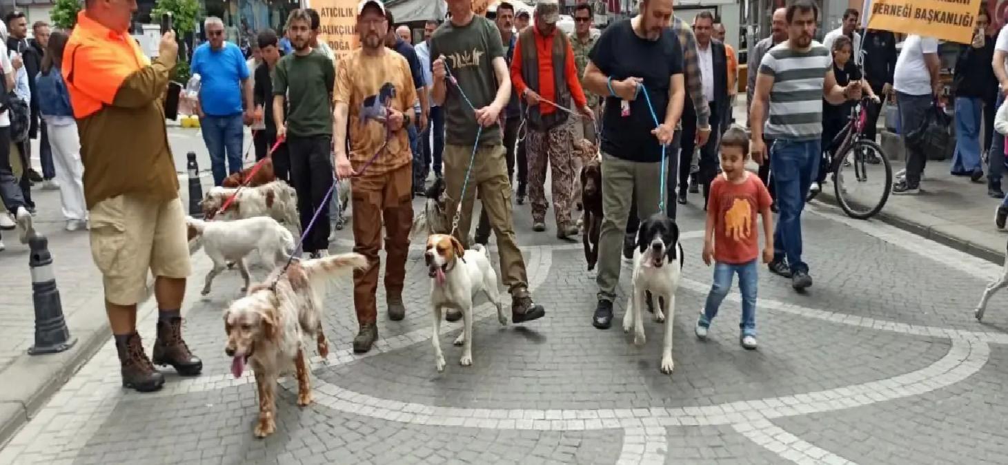 Avcılar ve Köpekler Devrek’te Bir Araya Geldi