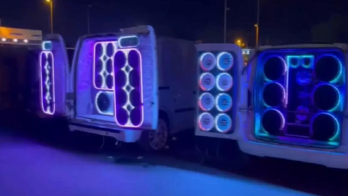 Avcılar’da Yüksek Sesle Müzik Dinleyen 18 Araç Trafikten Men Edildi