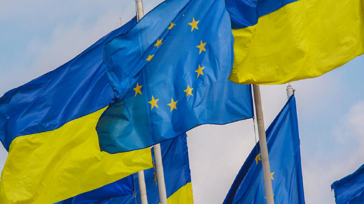 Avrupa Birliği’nden Ukrayna’ya 1 milyar euroluk kredi desteği