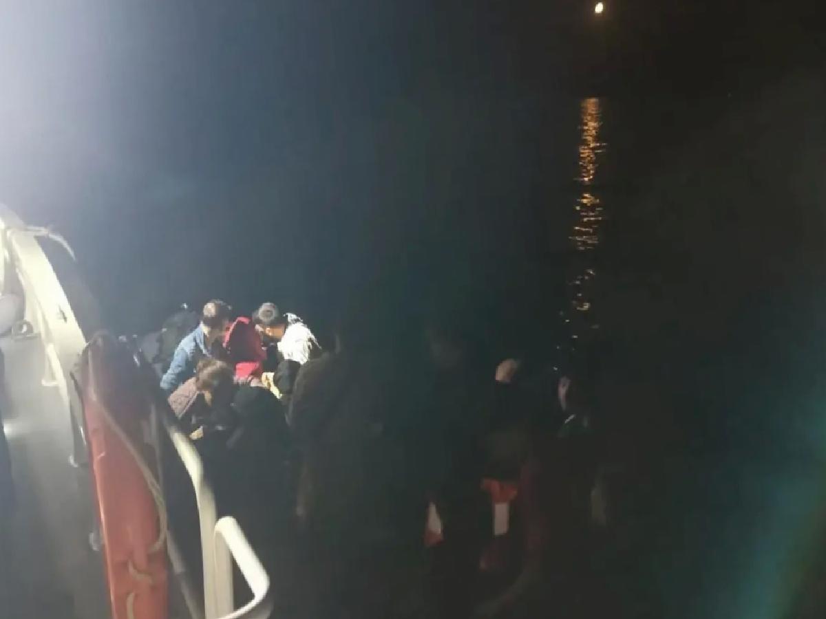 Ayvalık’ta 43 Düzensiz Göçmen Yakalandı