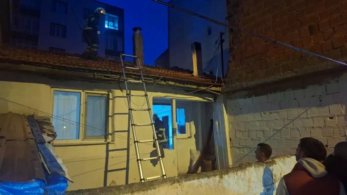 Bafra’da Ev Bacasında Yangın