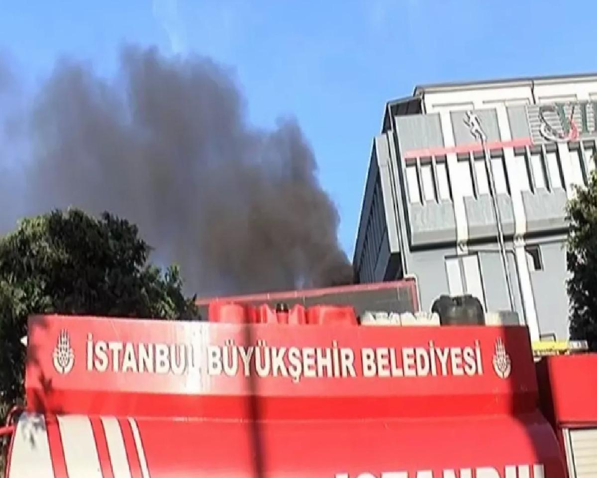 Bağcılar’da Forma Fabrikasında Yangın