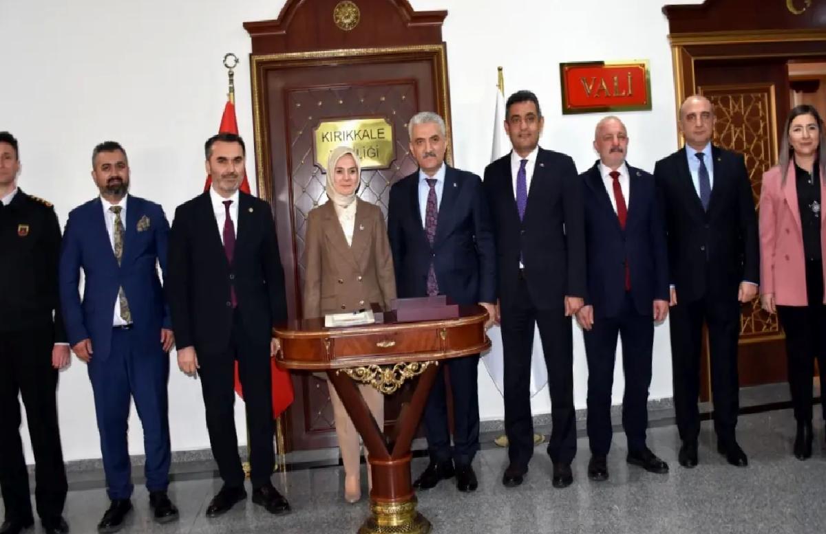 Bakan Göktaş Kırıkkale’de Ziyaretlerde Bulundu