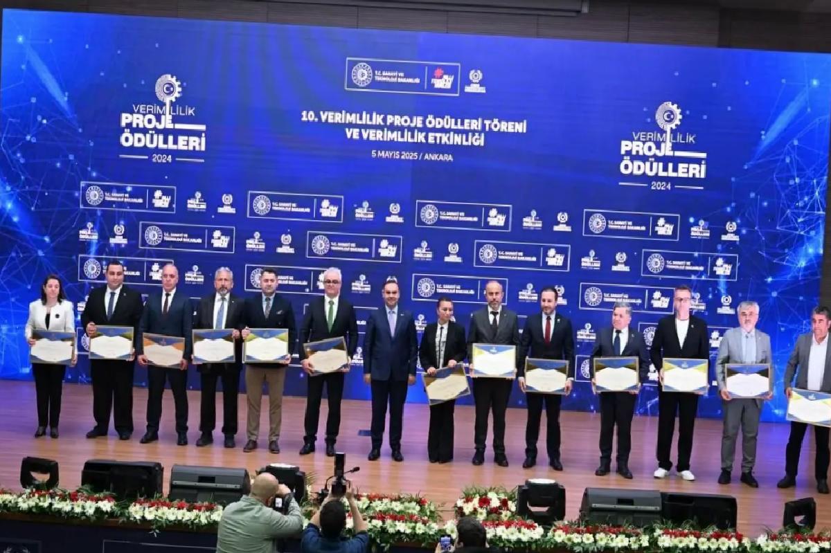 Bakan Kacır: Sanayicimizi destekleyici yeni adımlar atmaya hazırlanıyoruz