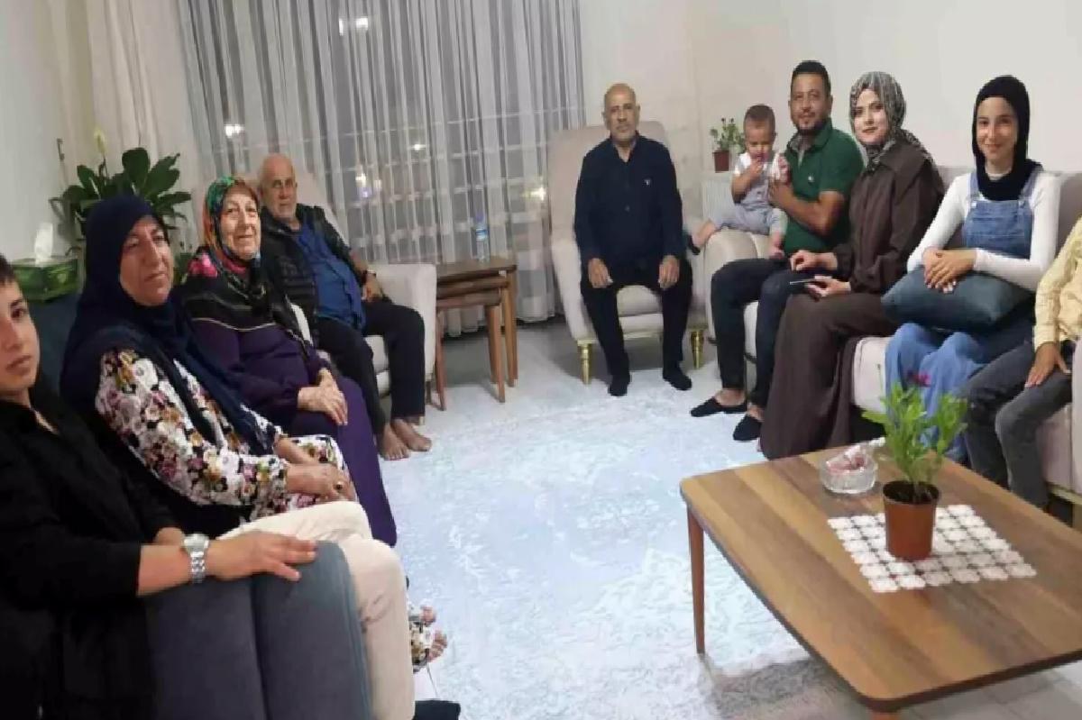 Bakan Kurum, Çakıcı Ailesi’nin Yeni Evini Ziyaret Etti