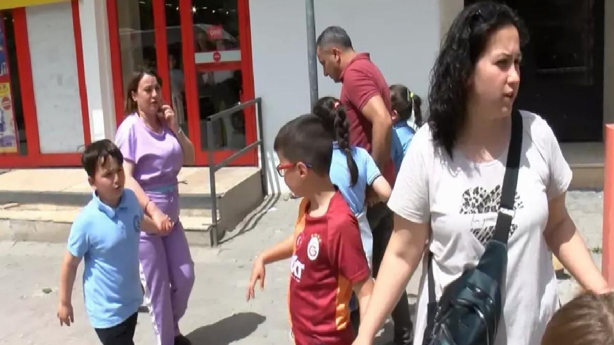 Bakırköy’de Okul Tuvaletinde Yangın