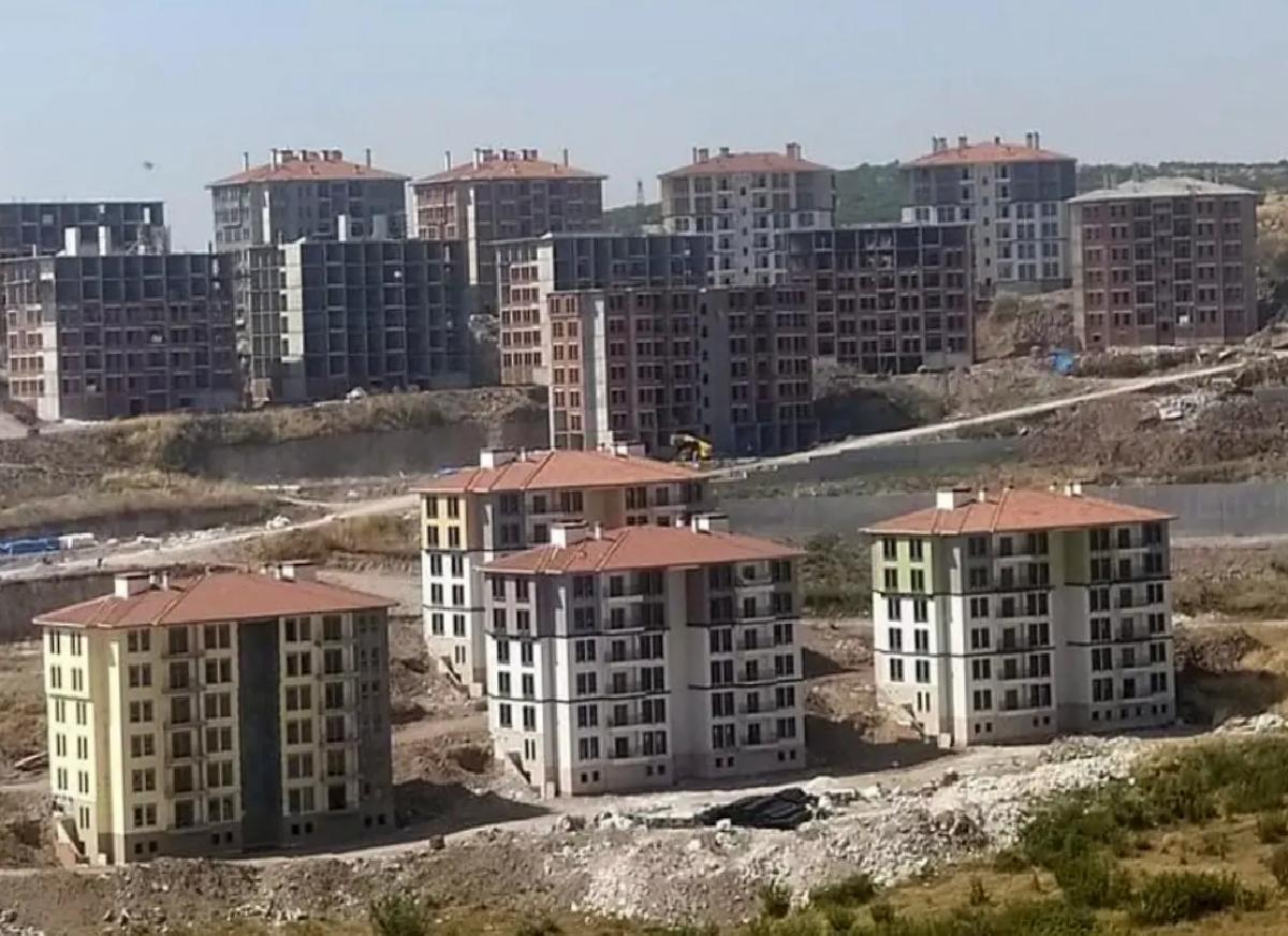 Balıkesir’de Nisan’da 2.704 Konut Satıldı