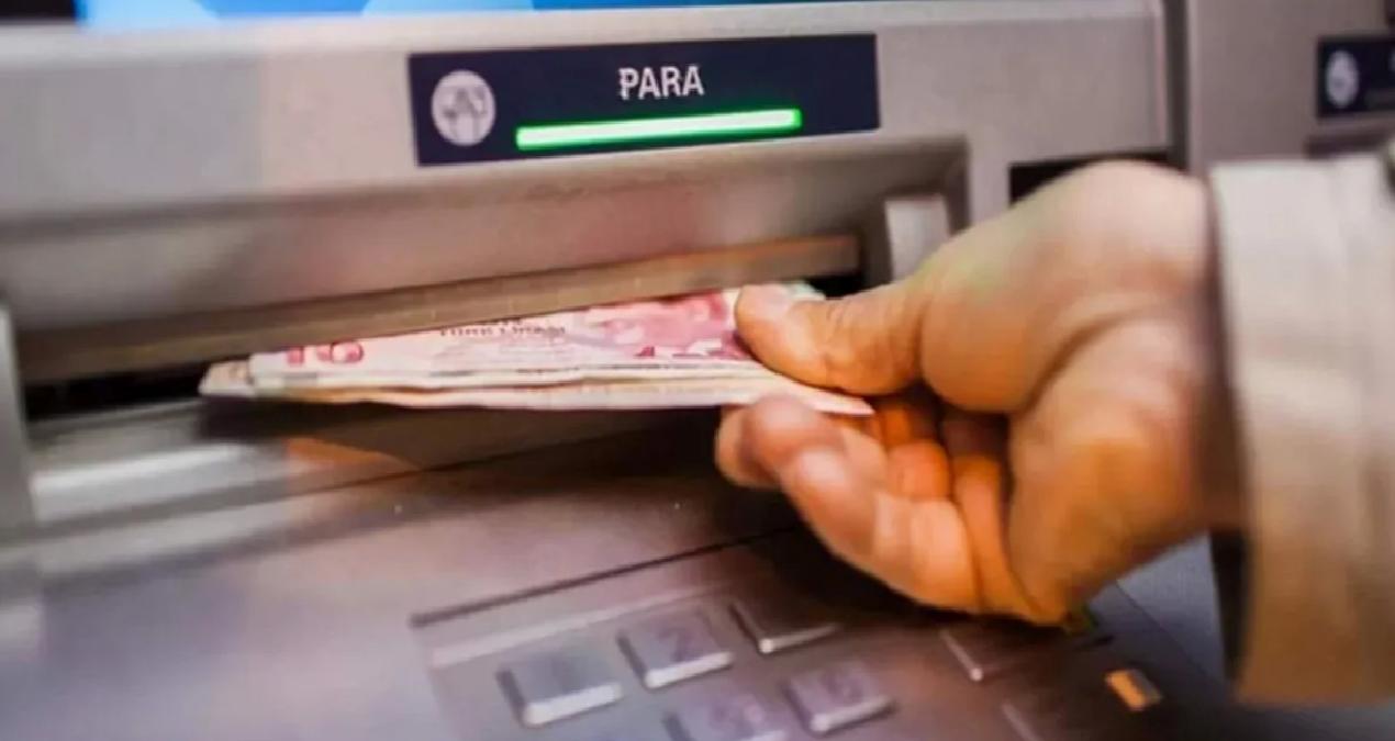 Bankalardan ATM’lere ‘bayram’ ayarı