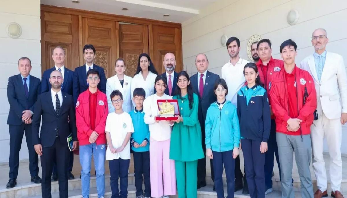 Başçeri’den Maarif Vakfı Öğrencilerine Destek