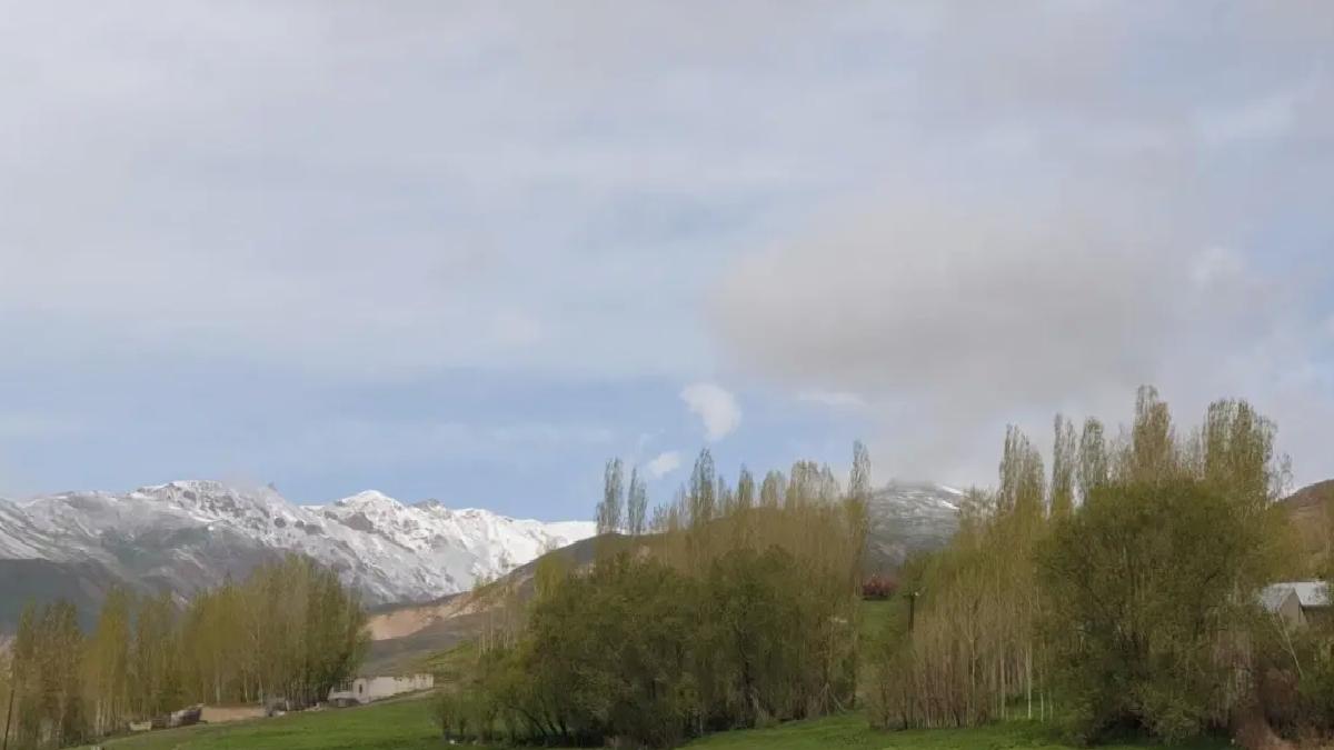 Başkale’de Mayıs’ta Kar Yağdı
