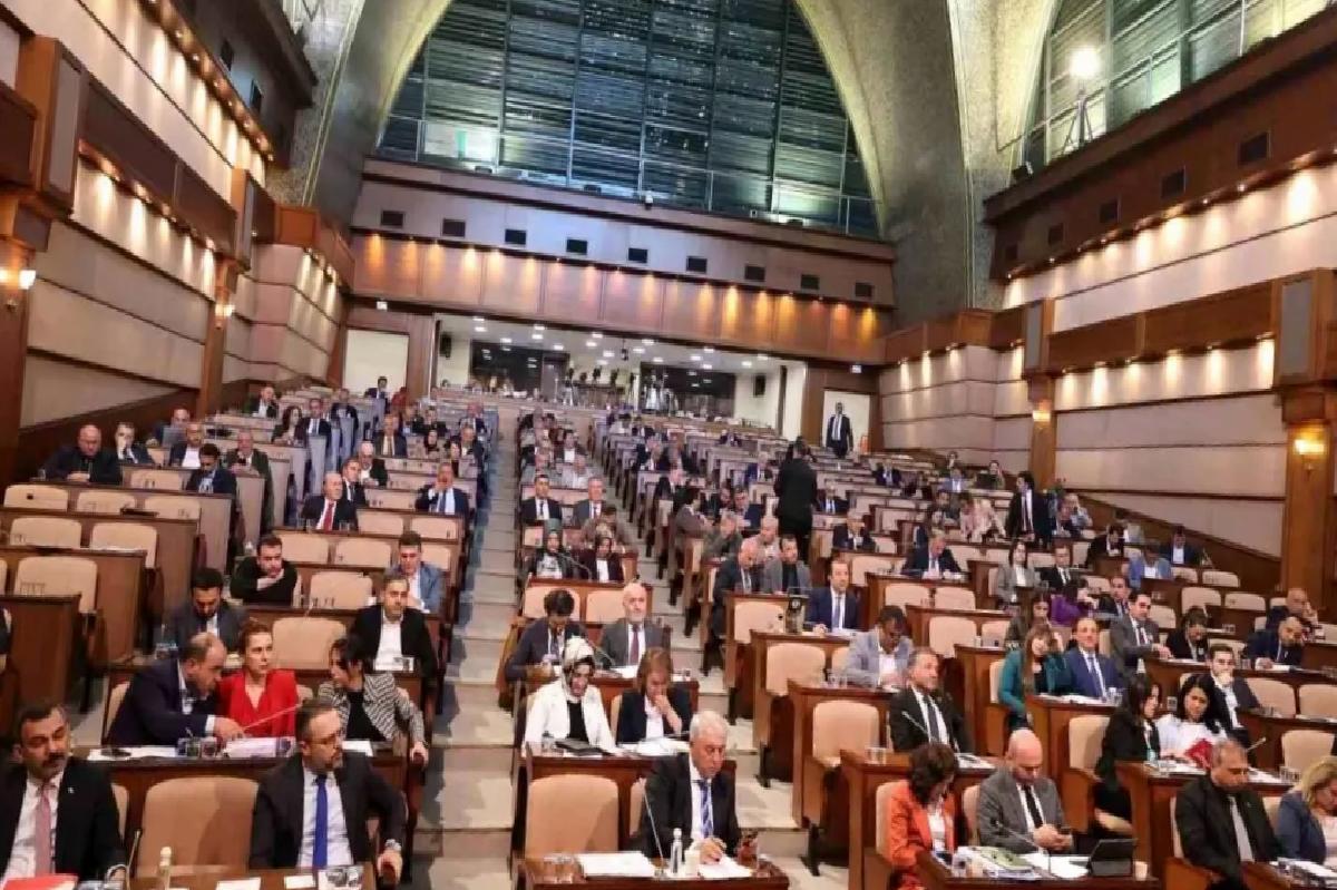 Başkan Candaroğlu’ndan Sazlıdere Barajı ve Konut Projeleri Hakkında Açıklamalar