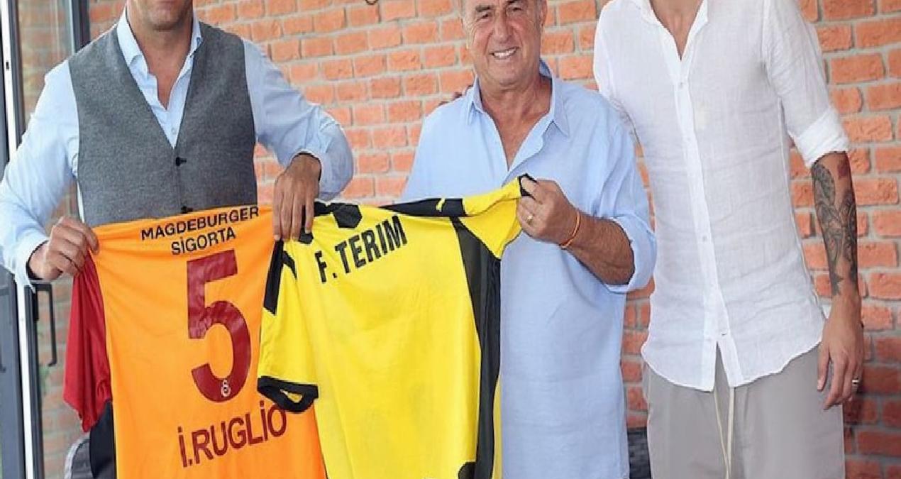 Başkan resmen açıkladı! Fernando Muslera ülkesine dönüyor…