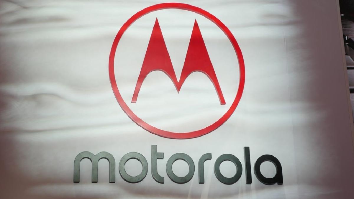 Bazı Motorola telefonlarında hızlı pil tüketimi ve aşırı ısınma sorunları yaşanıyor