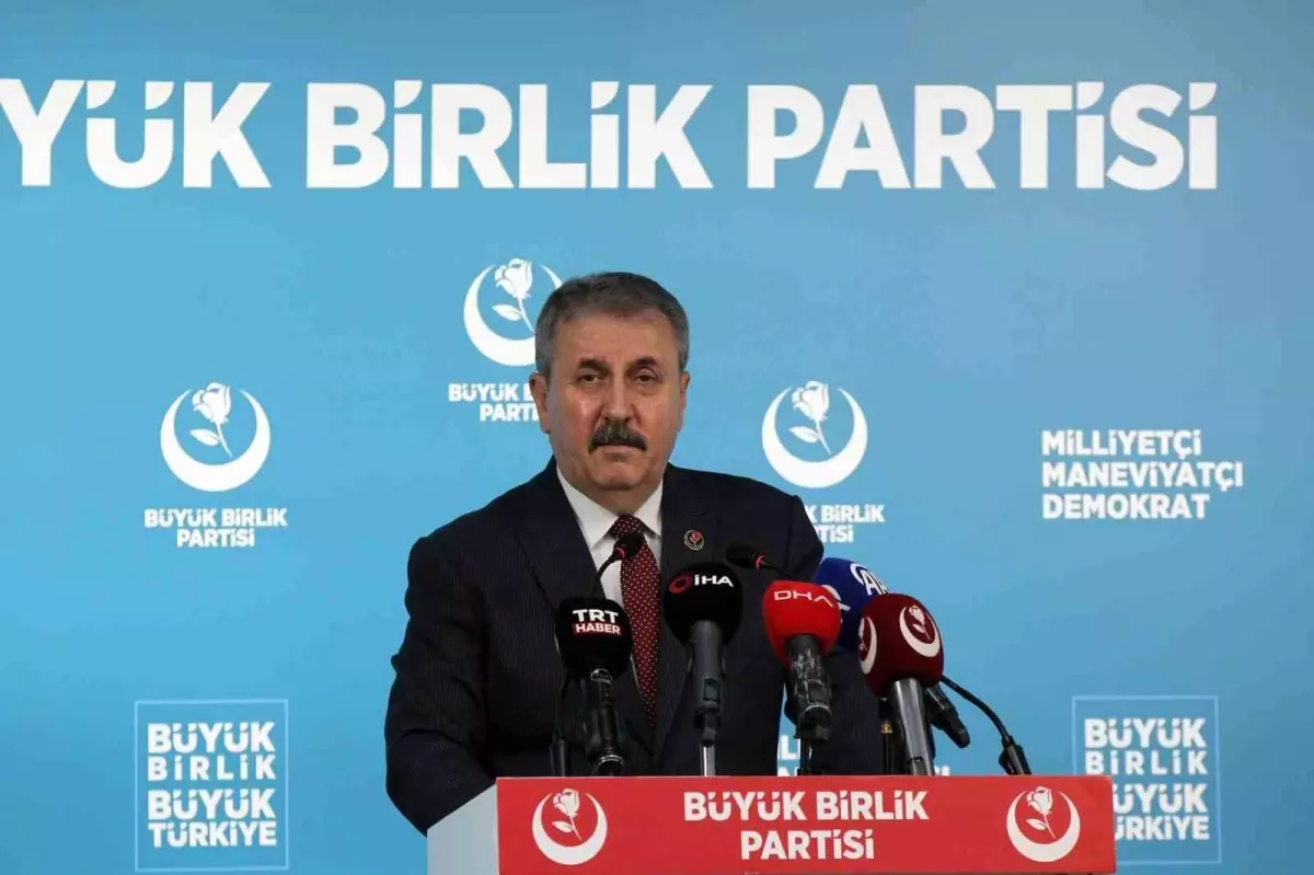 BBP Genel Başkanı Destici: “Bizim yerimiz net bir şekilde Pakistan’ın yanıdır”
