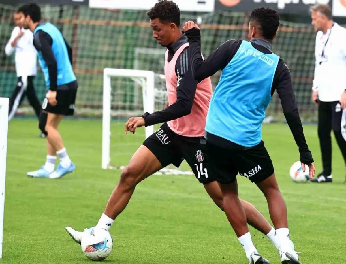 Beşiktaş, Alanyaspor Maçına Hazırlanıyor