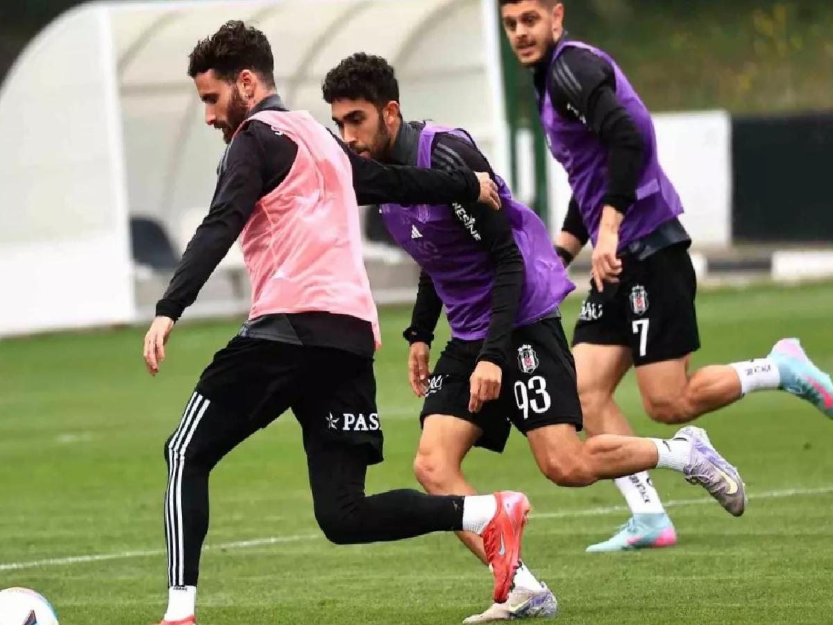 Beşiktaş, Fenerbahçe Derbisi İçin Hazırlanıyor